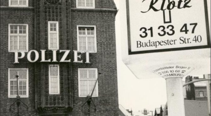 Bei Hausarrest im Kampf gegen die Langeweile…